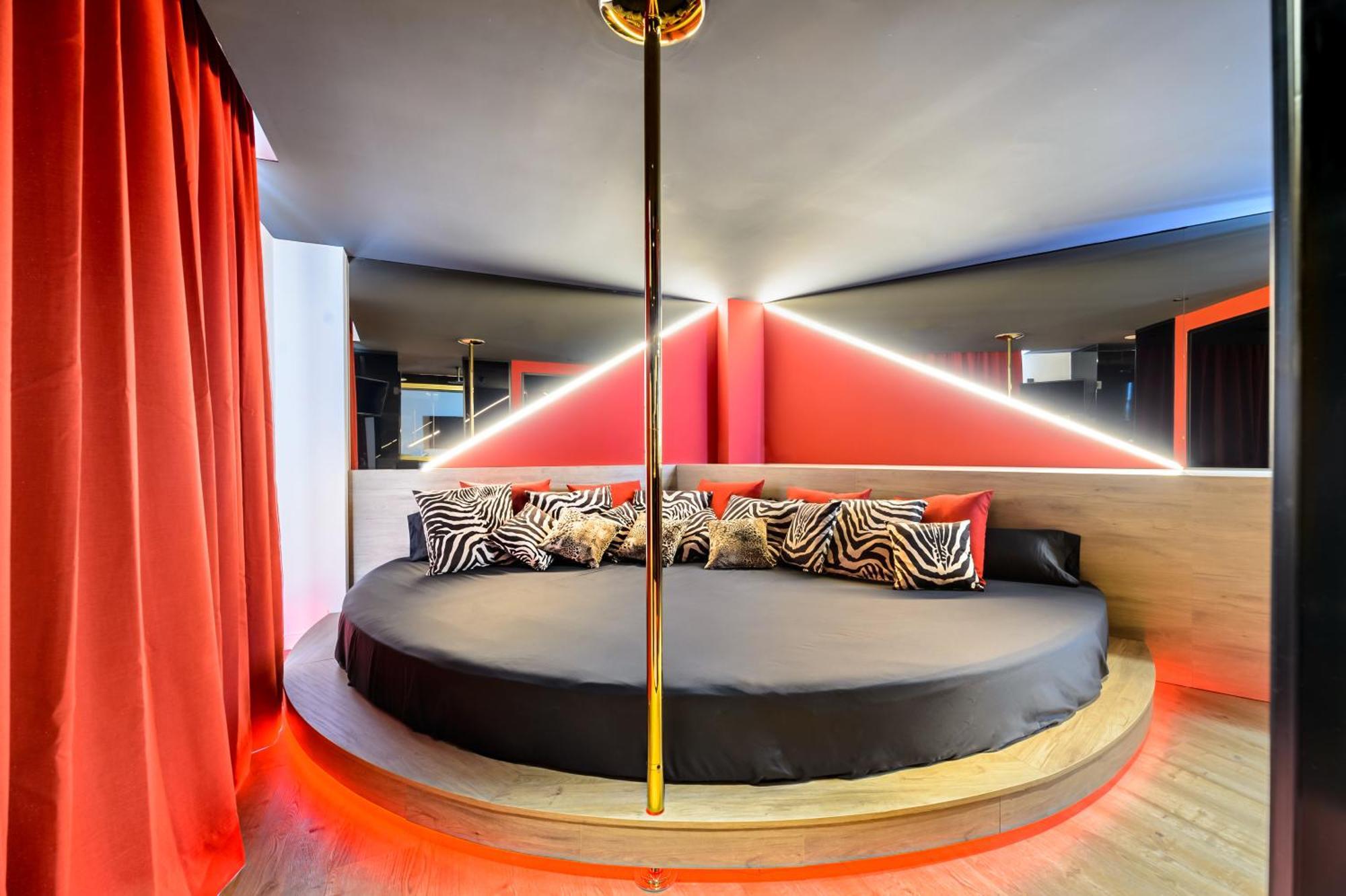 Hotel Vibra District - Adults Only San Antonio (Ibiza) Exterior foto