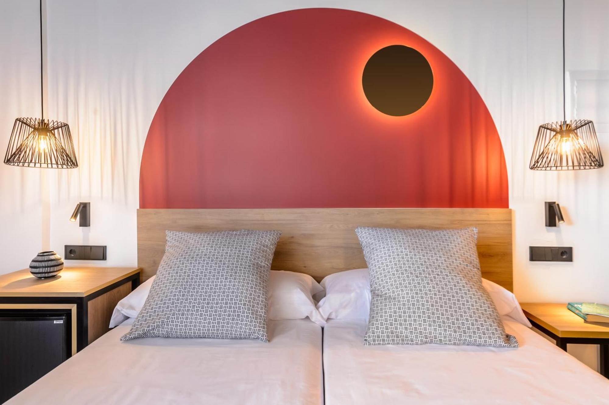 Hotel Vibra District - Adults Only San Antonio (Ibiza) Exterior foto